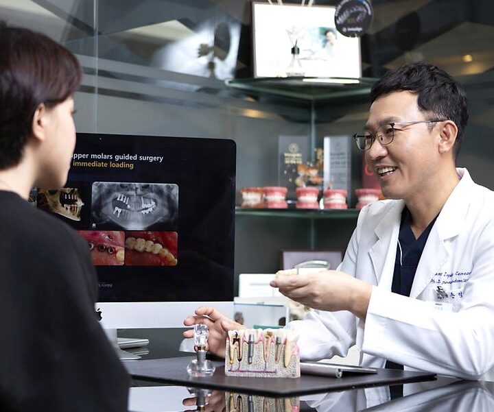강남 오스템 임플란트 – 파노라마 X-ray 기반 가이드 수술 상담
